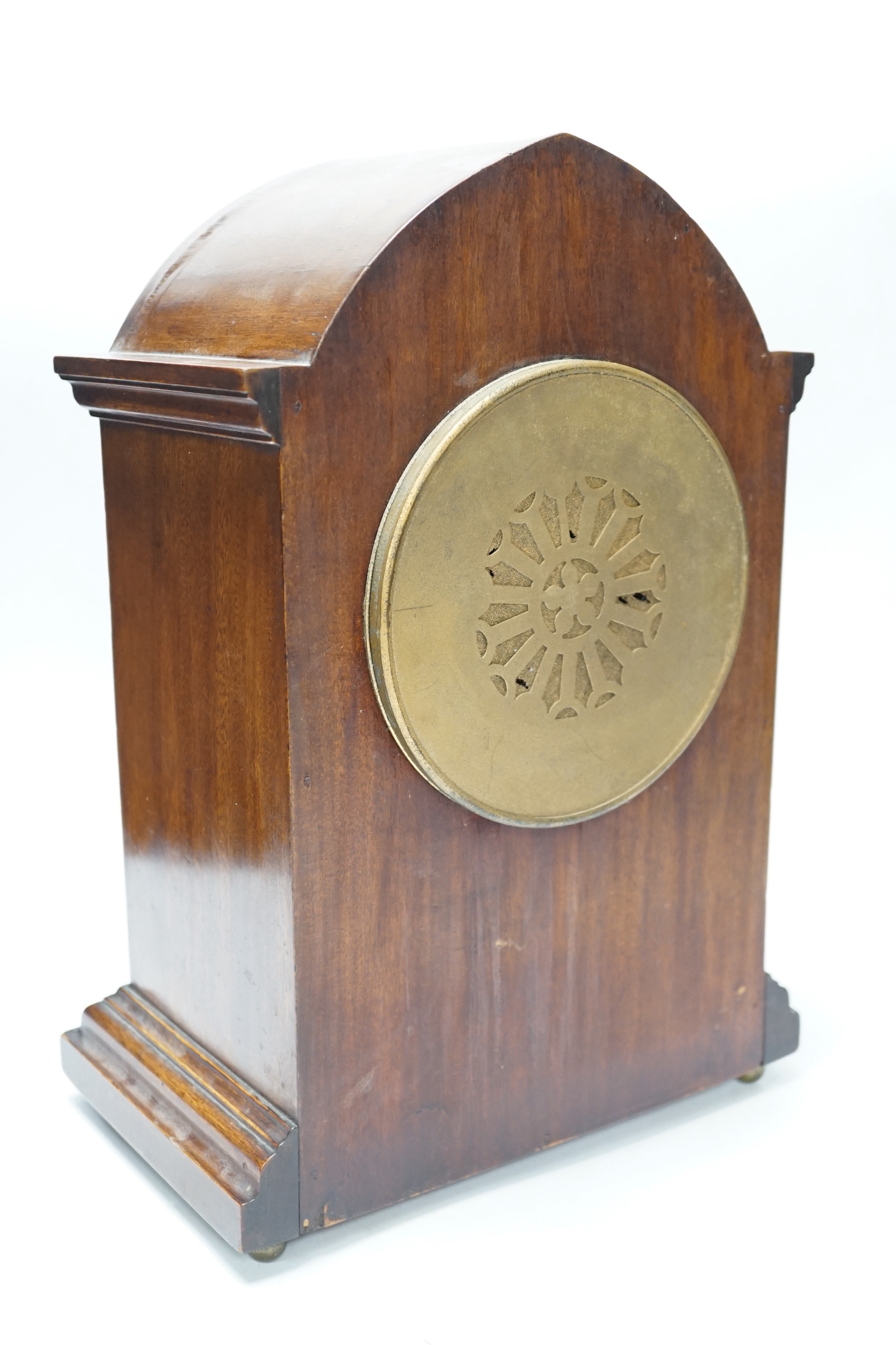 An Edwardian inlaid mahogany mantel clock striking on a coiled gong, 37cm